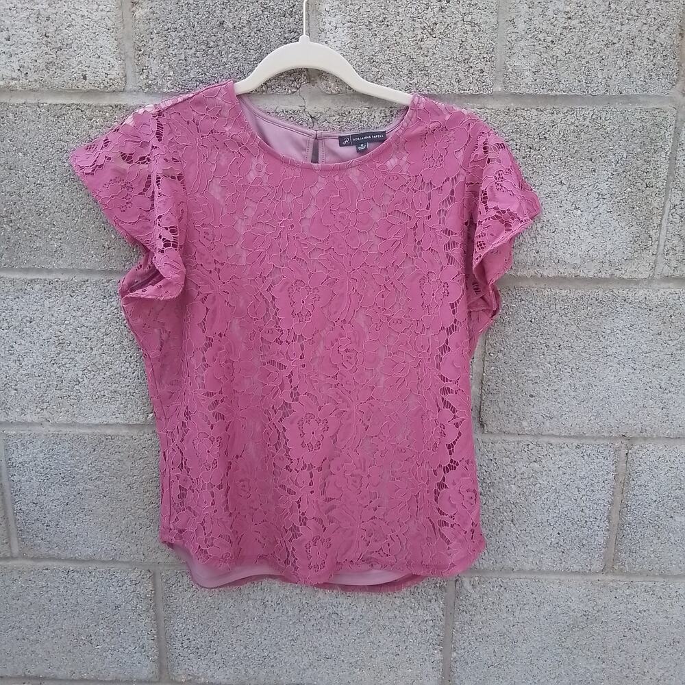 Adrianna Papell Blouse Pink Sz M Lace‎ Cap Sleeve Keyhole Scoop Neck Career